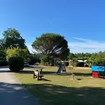 Les Jardins Du Family Pour 6 Personnes *