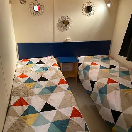 Mobilehome 3 Curistes Piscine